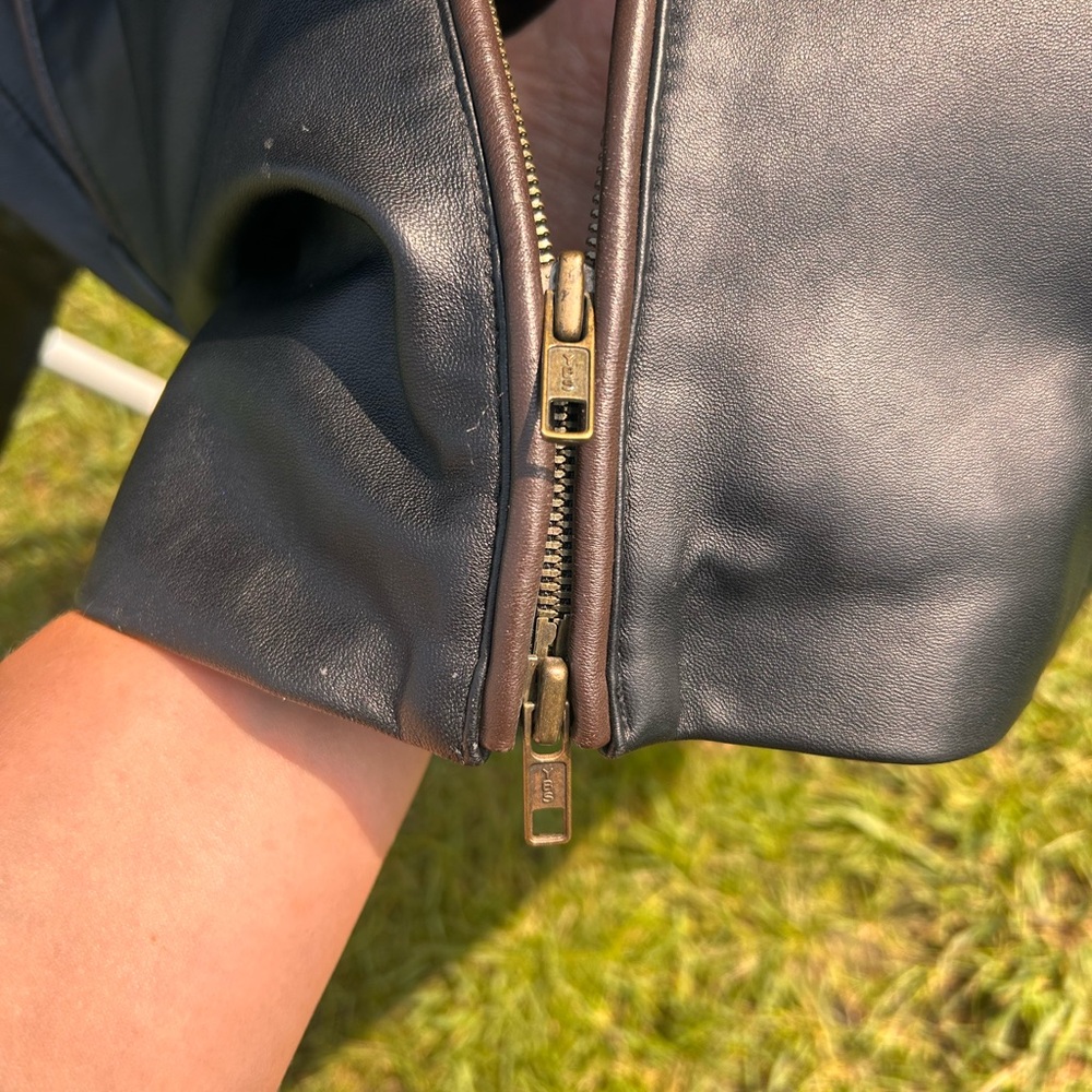 Soft Genuine Leather Jacket with Leopard-print Lining - Picture 15 of 16